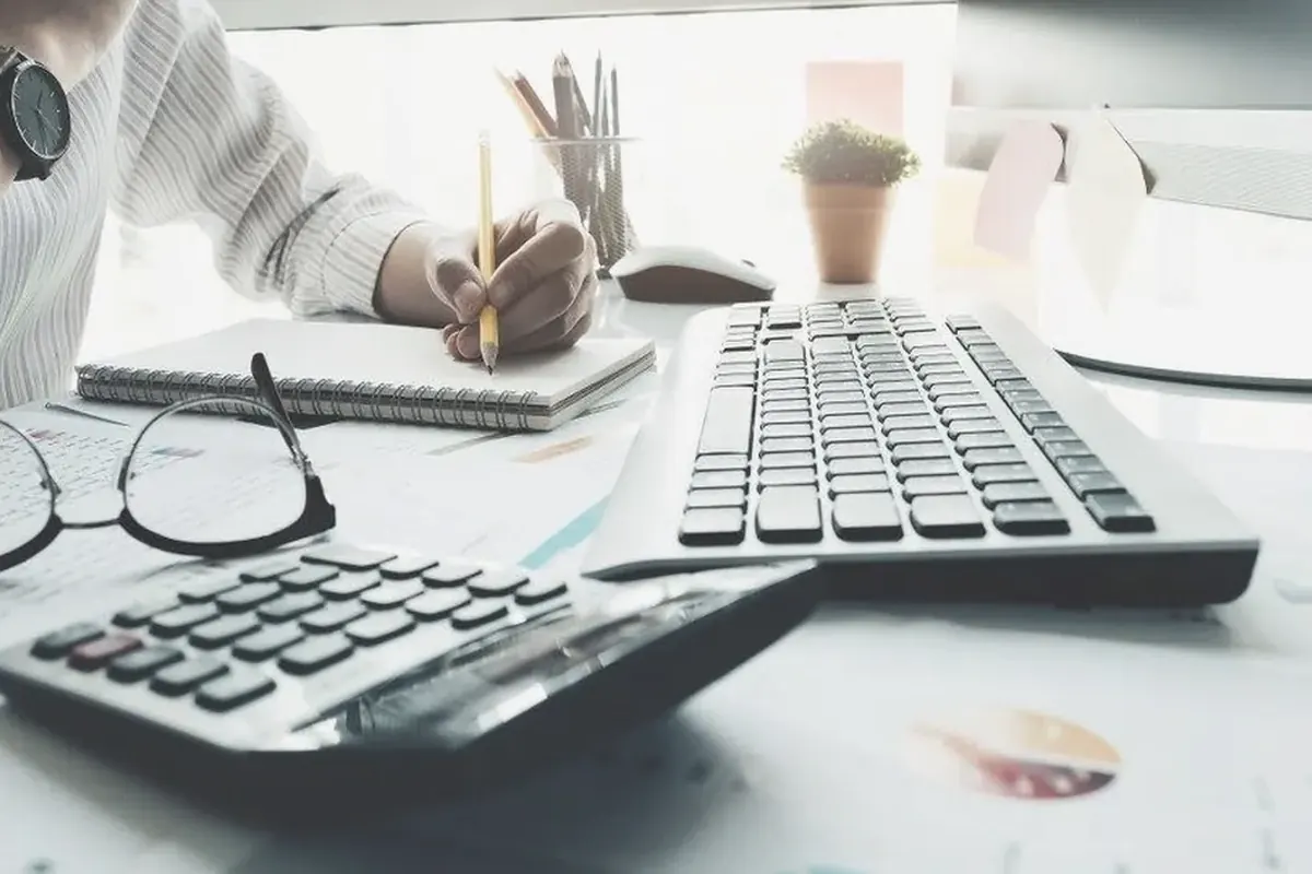December 2024 Bank Rate Hold: Why Quotes Could Still Move planning and decision-making