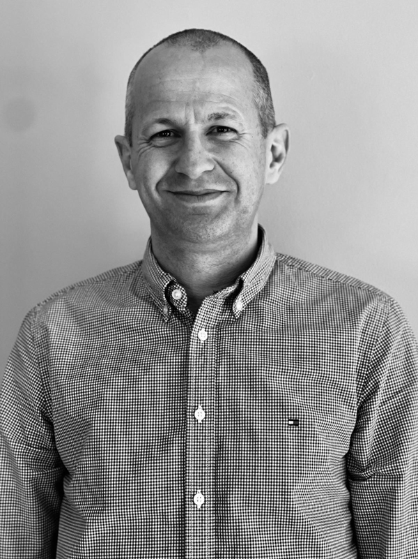Steve Leyland, Broker