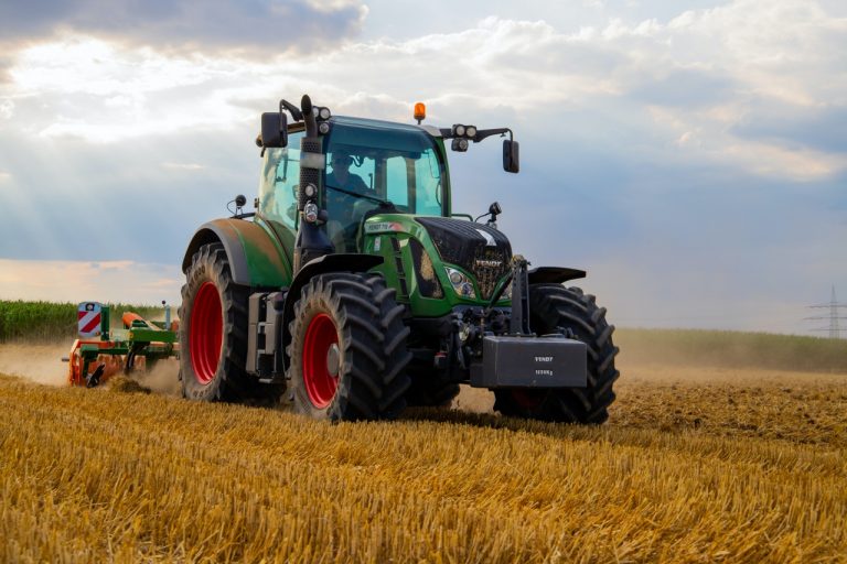 Replace or Repair? Making Smarter Machinery Decisions on the Farm